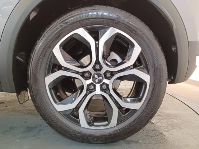 Mitsubishi Asx image 9