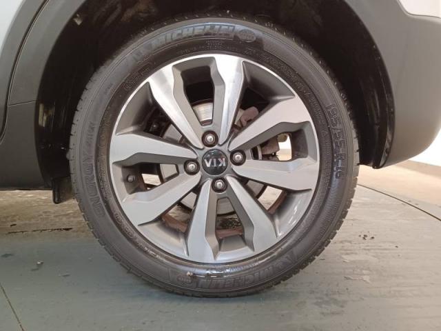 Kia Stonic image 8