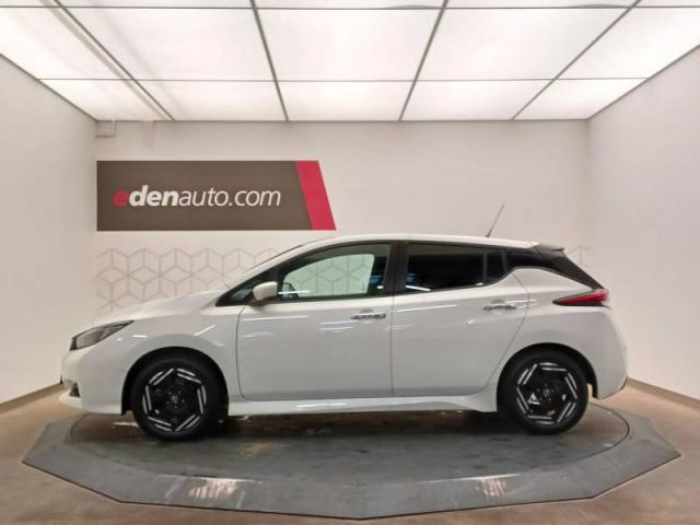 Nissan Leaf image 3