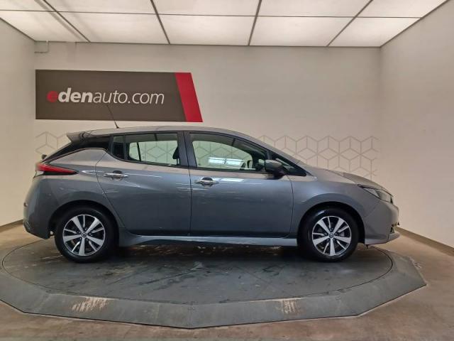 Nissan Leaf image 6