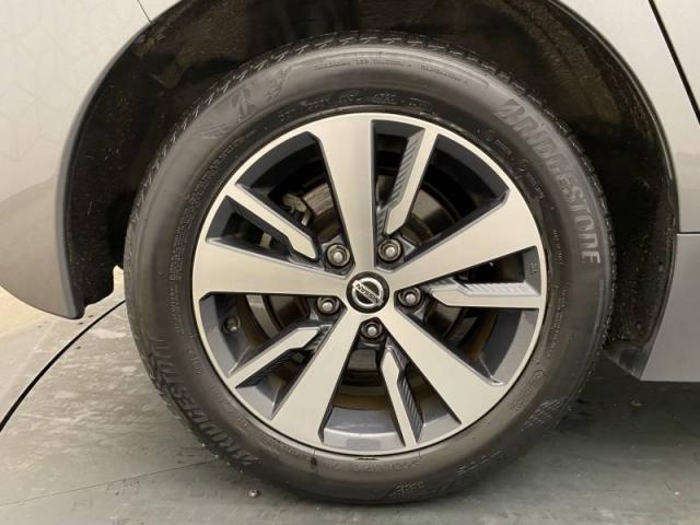 Nissan Leaf image 8