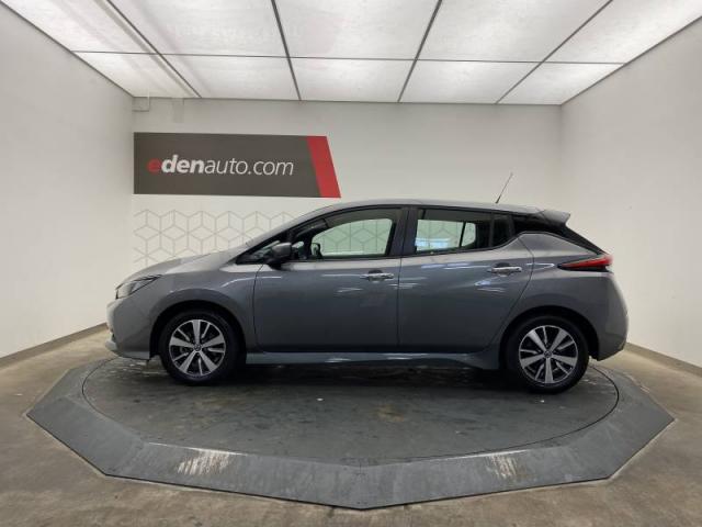Nissan Leaf image 1