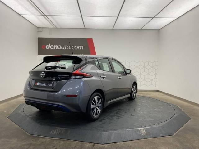 Nissan Leaf image 3