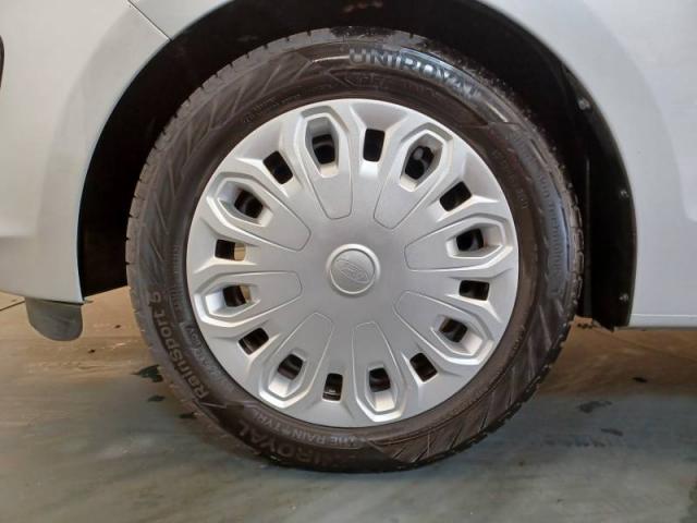 Ford Ka image 8