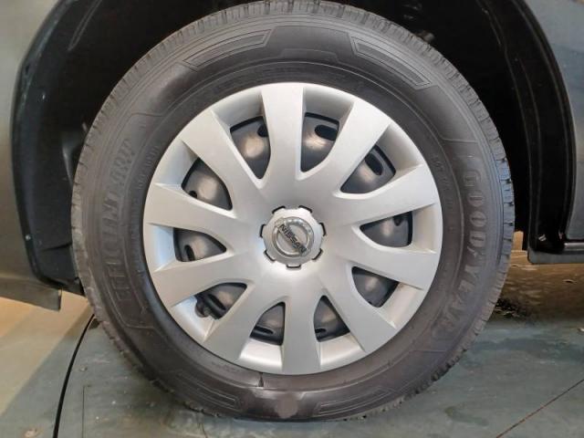 Nissan Nv300 image 5