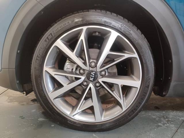 Kia Niro image 6