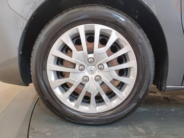 Opel Zafira image 8