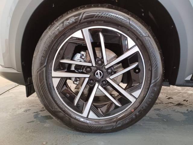 Nissan Juke image 1