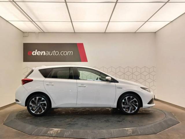 Toyota Auris image 4