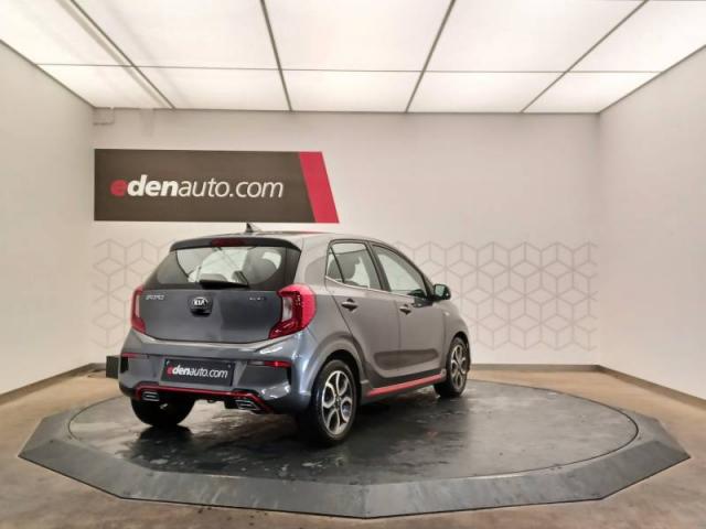 Kia Picanto image 6