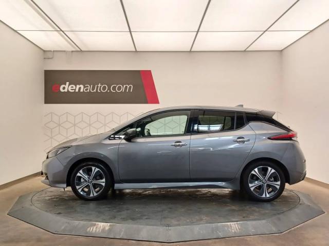 Nissan Leaf image 1