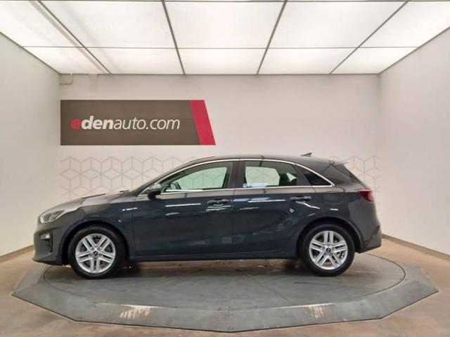 Kia Ceed image 8