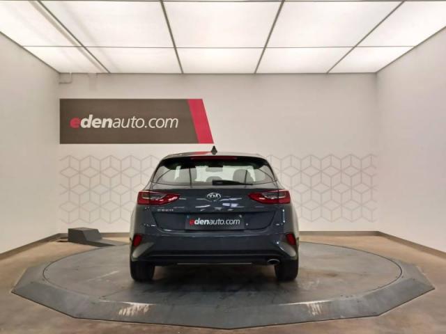 Kia Ceed image 4
