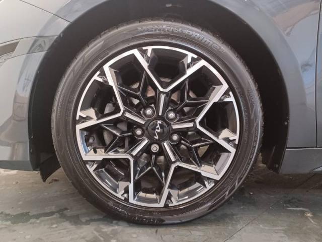Kia Pro_cee'D image 3