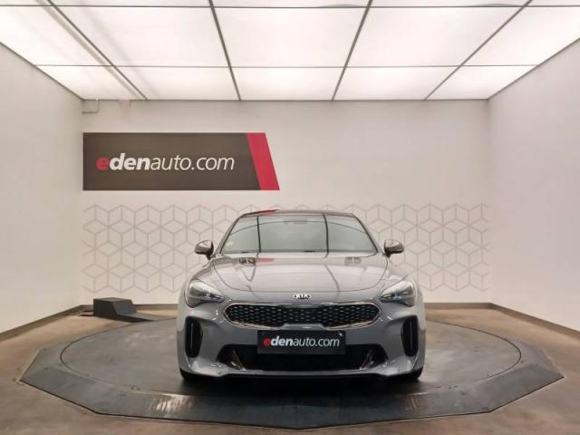 Kia Stinger image 7