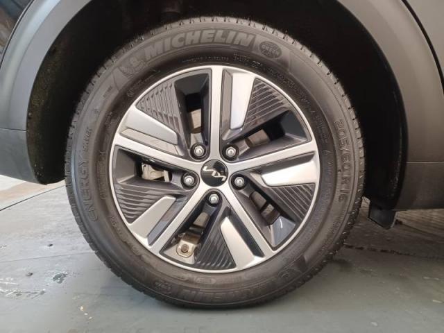 Kia Niro image 4