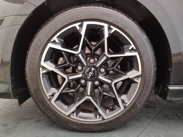 Kia Ceed image 1