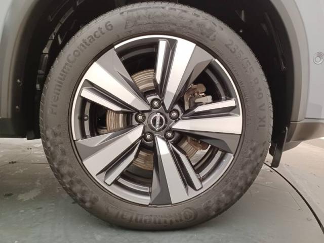 Nissan X-Trail image 8