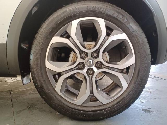 Renault Captur image 7