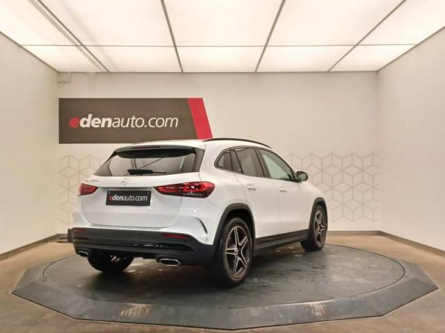 Mercedes Benz Gla image 1