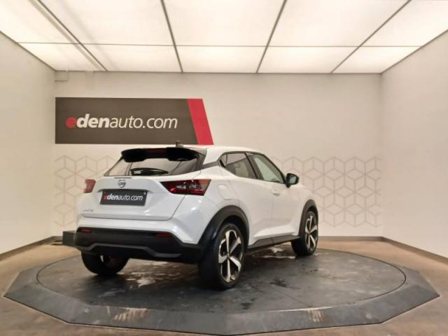 Nissan Juke image 9