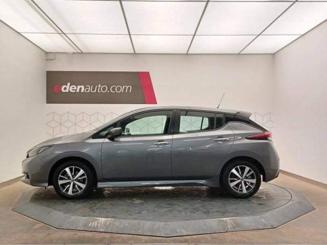 Nissan Leaf image 1