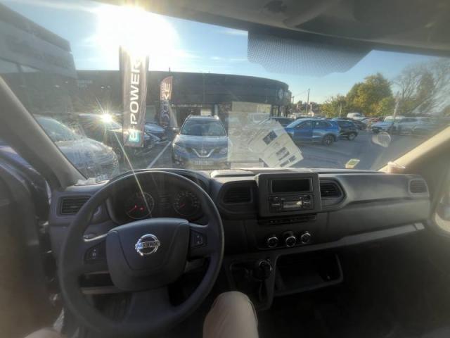 Nissan Interstar image 4