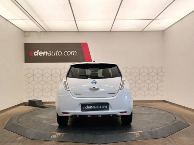 Nissan Leaf image 6