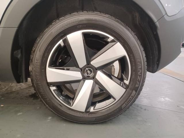 Opel Crossland image 2