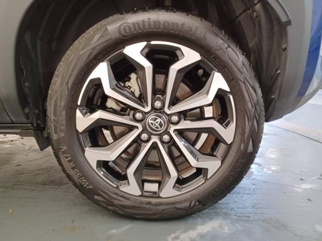 Toyota Yaris image 5