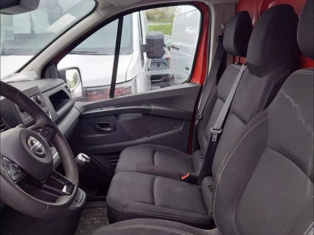 Nissan Primastar image 8