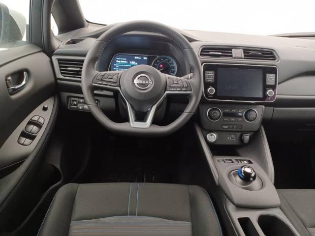 Nissan Leaf image 5