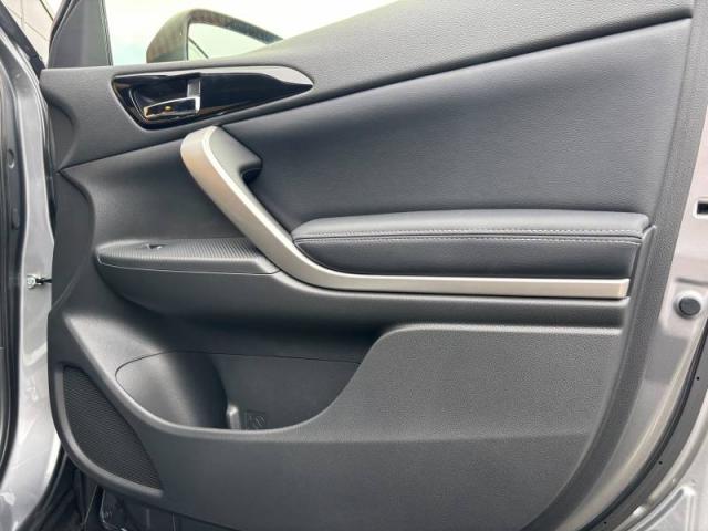 Mitsubishi Eclipse Cross image 4