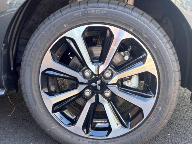 Mitsubishi Space Star image 6