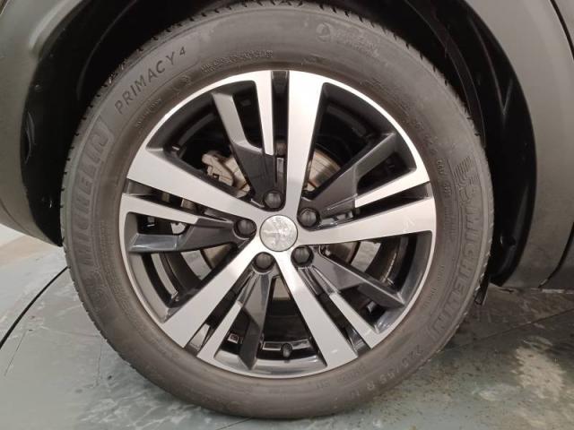 Peugeot 3008 image 9
