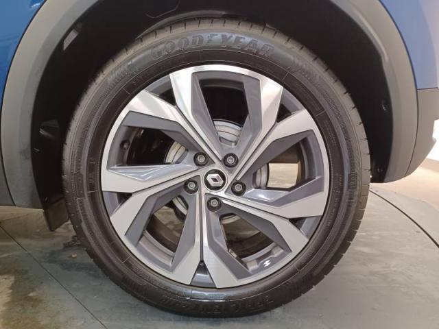 Renault Captur image 2