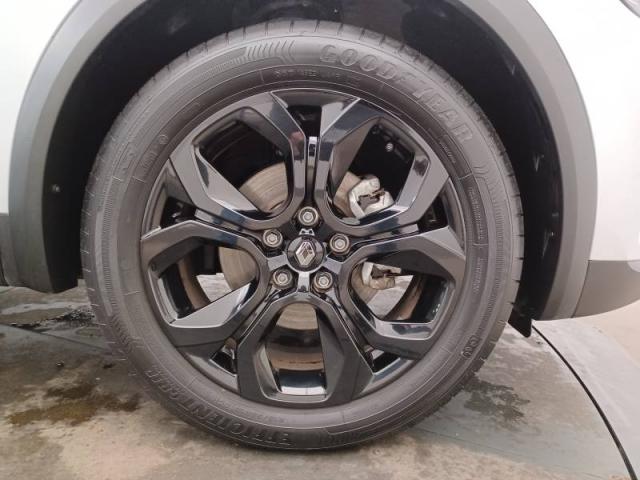 Renault Captur image 9