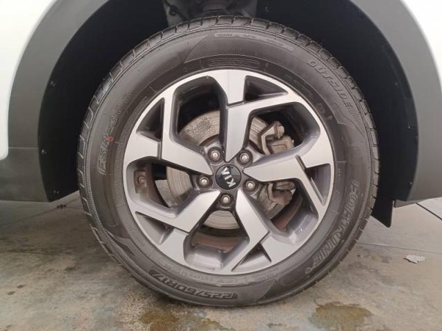 Kia Sportage image 6