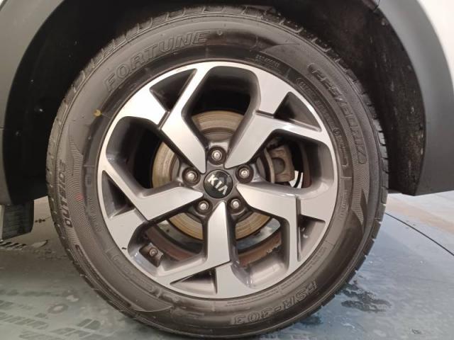 Kia Sportage image 7