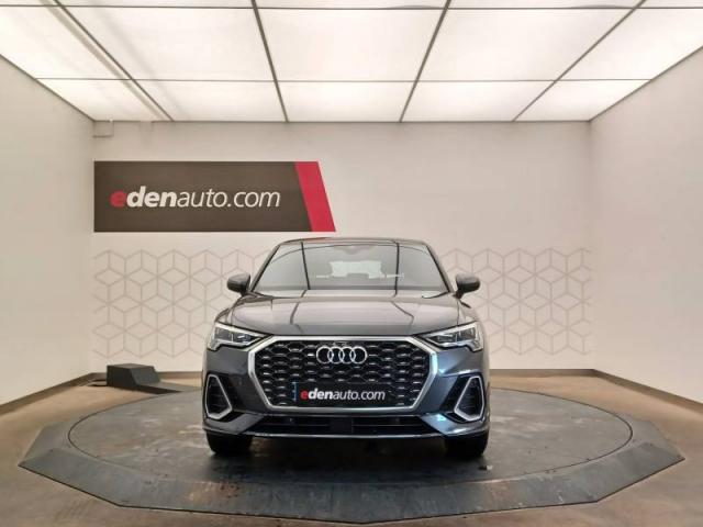 Audi Q3 image 9