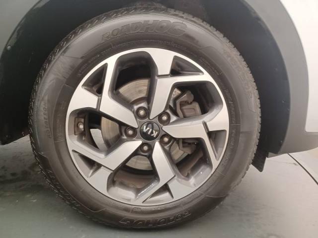 Kia Sportage image 3