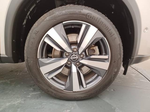 Nissan X-Trail image 8