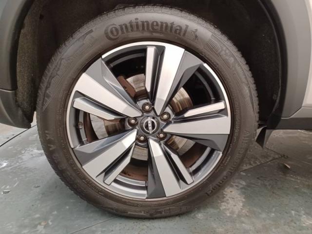 Nissan X-Trail image 1