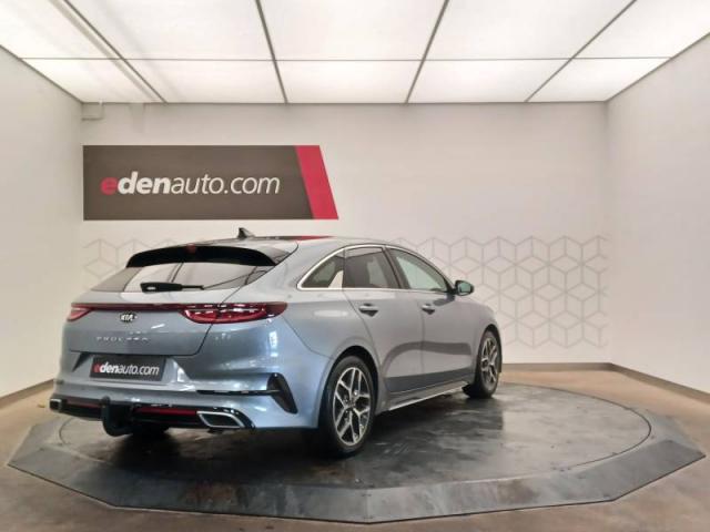 Kia Pro_cee'D image 9