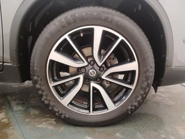 Nissan X-Trail image 2