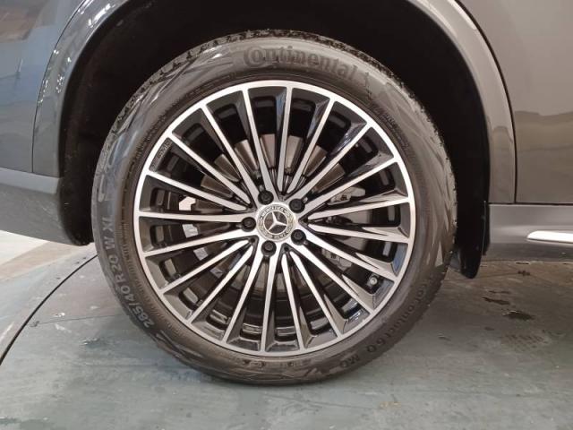 Mercedes Benz Glc image 2