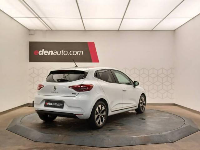 Renault Clio image 8