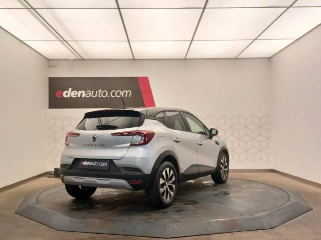 Renault Captur image 2