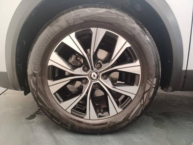 Renault Captur image 9