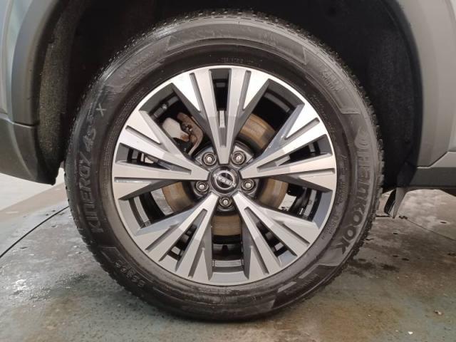 Nissan X-Trail image 4